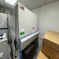 Thermo 1300 Series A2 4' Biosafety Cabinet image 0
